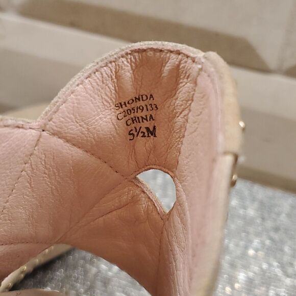 TARYN ROSE "Shonda" Sandals - Size 5 1/2 - Picture 7 of 10